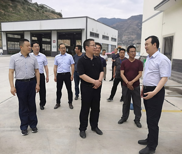 隴南市委常委、組織部部長楊郃調(diào)研指導(dǎo)市龍江城鄉(xiāng)發(fā)展集團(tuán)公司黨建工作