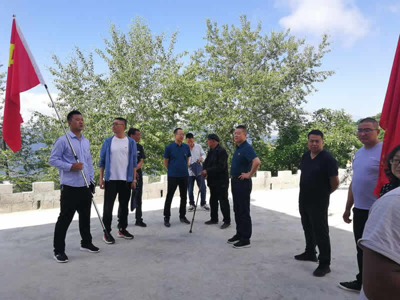 “感黨恩、憶黨史”，--市龍江城鄉(xiāng)發(fā)展集團(tuán)公司開(kāi)展慶祝建黨99周年主題黨日活動(dòng)